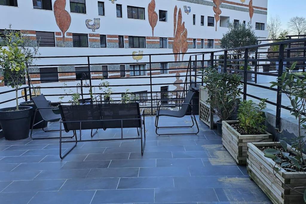 Deluxe Flat With Garden_Tirana Exterior foto